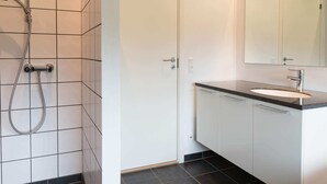 Unclassified image, 4 of 25, button - 6 Person Holiday Home on a Holiday Park in Fanø (Fano)