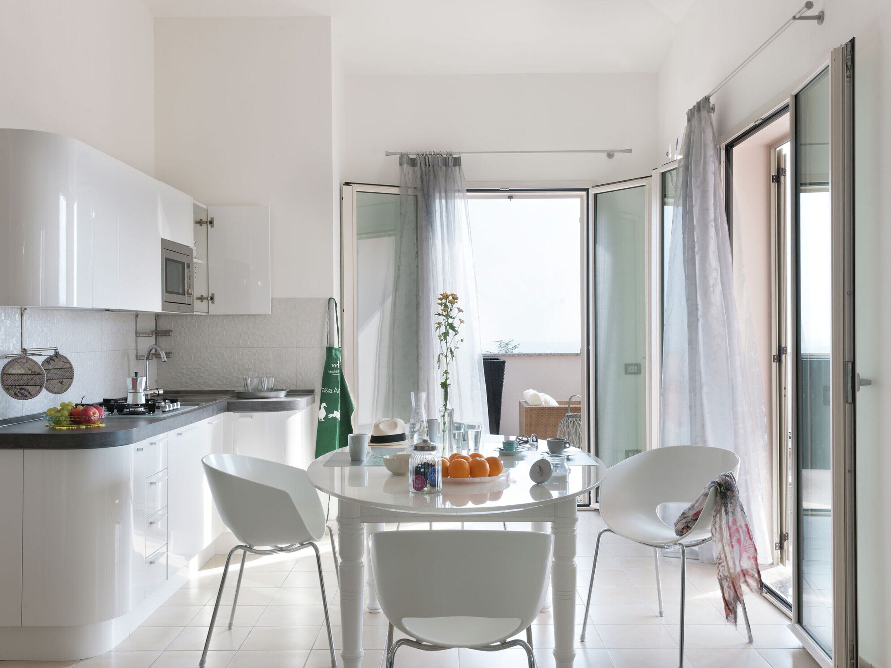 Apartment | Private kitchen | Electric kettle, highchair