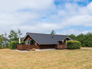 House | Exterior