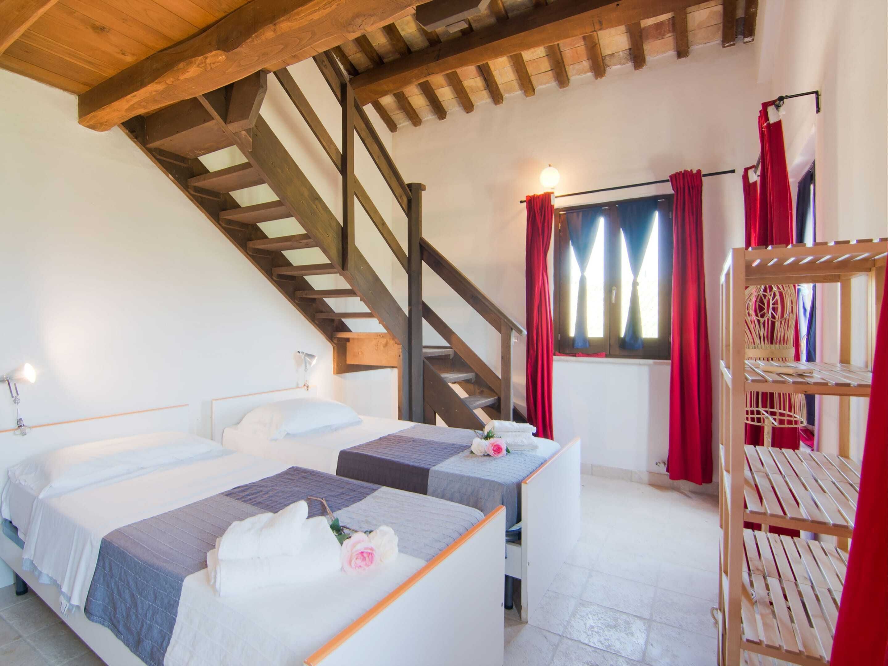 Căn hộ | 2 phòng ngủ, bộ trải giường 