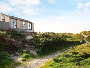 House | Property grounds - Holiday Home in Løkken (Lokken)