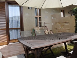 House | Dining - Poolside Stay in Lazise (Lazise)