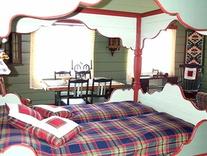 Casa | 1 dormitorio y mobiliario individual