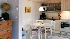 Dining - Holiday Home in Högklint (Visby)