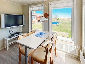 2 bedrooms - 5 Person Holiday Home in Lettorp (Löttorp)