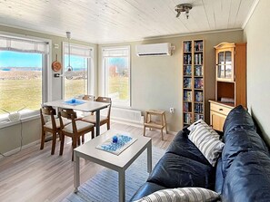 Living room - 5 Person Holiday Home in Lettorp (Löttorp)