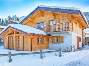 Chalet | Exterior