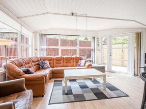 House | Interior - 4 Star Holiday Home in Henne (Henne)