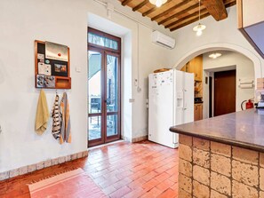 House | Dapur peribadi | Pembancuh kopi/teh 