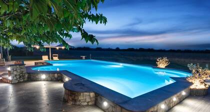 Villa Near Lake Bolsena With Saltwater Pool