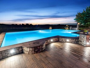 Pool - Rustic Farmhouse in Lazio (Castiglione in Teverina)