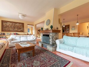 House - Marvellous Holiday Home near Palermo with Pool & Garden (Misilmeri)