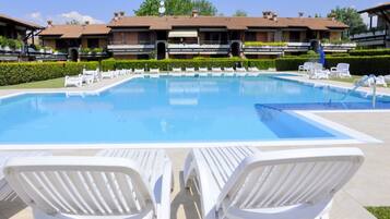 House | Pool | Outdoor pool