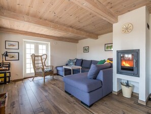 House | Living area - 6 Person Holiday Home in Fano (Fano)