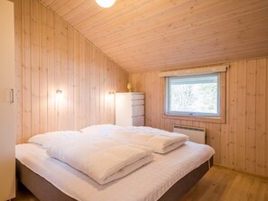 House - 6 Person Holiday Home in Norre Nebel (Norre Nebel)