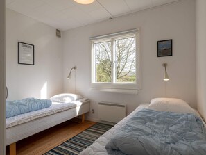 3 bedrooms, individually furnished