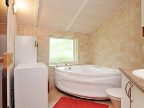 House | Spa treatment