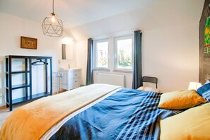 House | 3 bedrooms, individually furnished, iron/ironing board - Peaceful Durbuy Home & Garden (Durbuy)