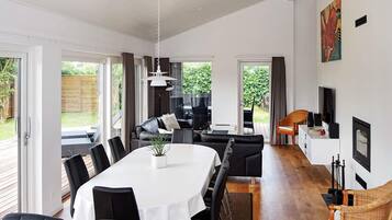 Hus | Stue | Dvd-afspiller, MP3-dockingstation