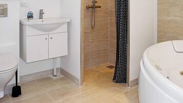 House | Bathroom