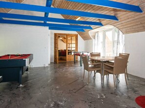 House | Games room