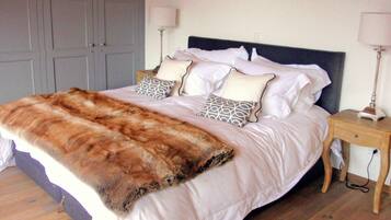 Maison | 4 chambres, ameublement personnalisé, draps fournis