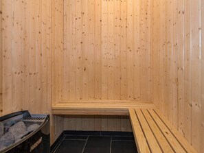 House | Sauna