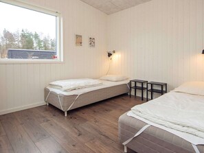 7 bedrooms