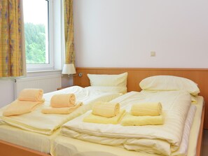 3 bedrooms, individually furnished