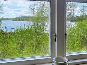 House | Water view