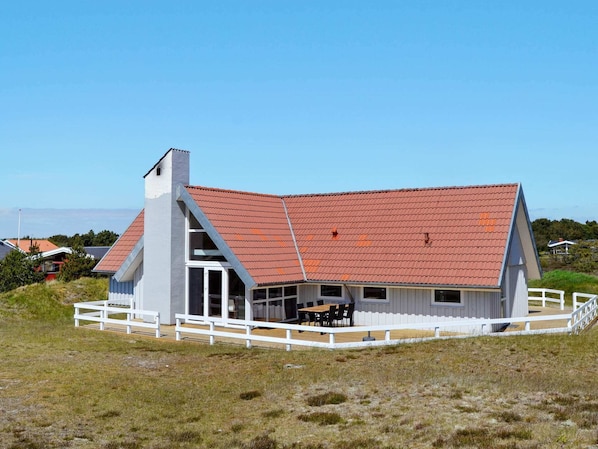 House | Exterior