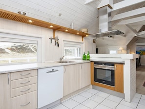 Private kitchen - Holiday Home in FanÃ¸ (Fano)