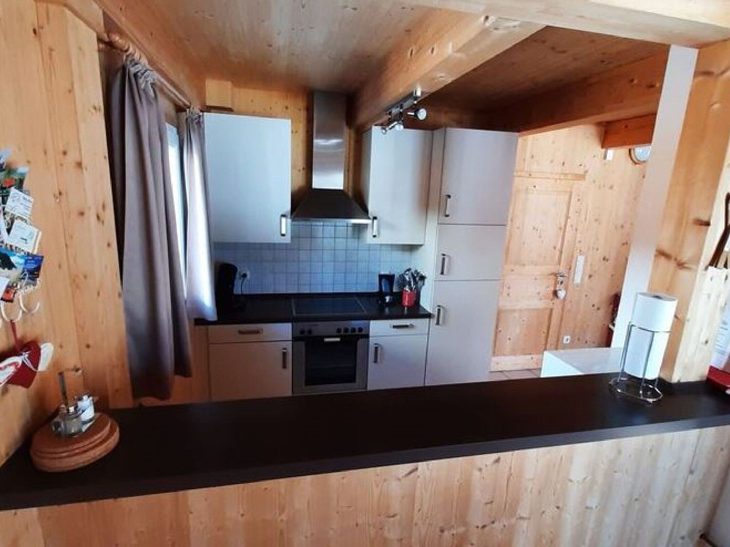 Chalet | Private kitchen | Microwave