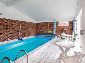 Outdoor pool - Holiday Home in Färgelanda (Faarevejle)