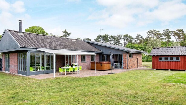 Exterior - Holiday Home in Färgelanda (Faarevejle)