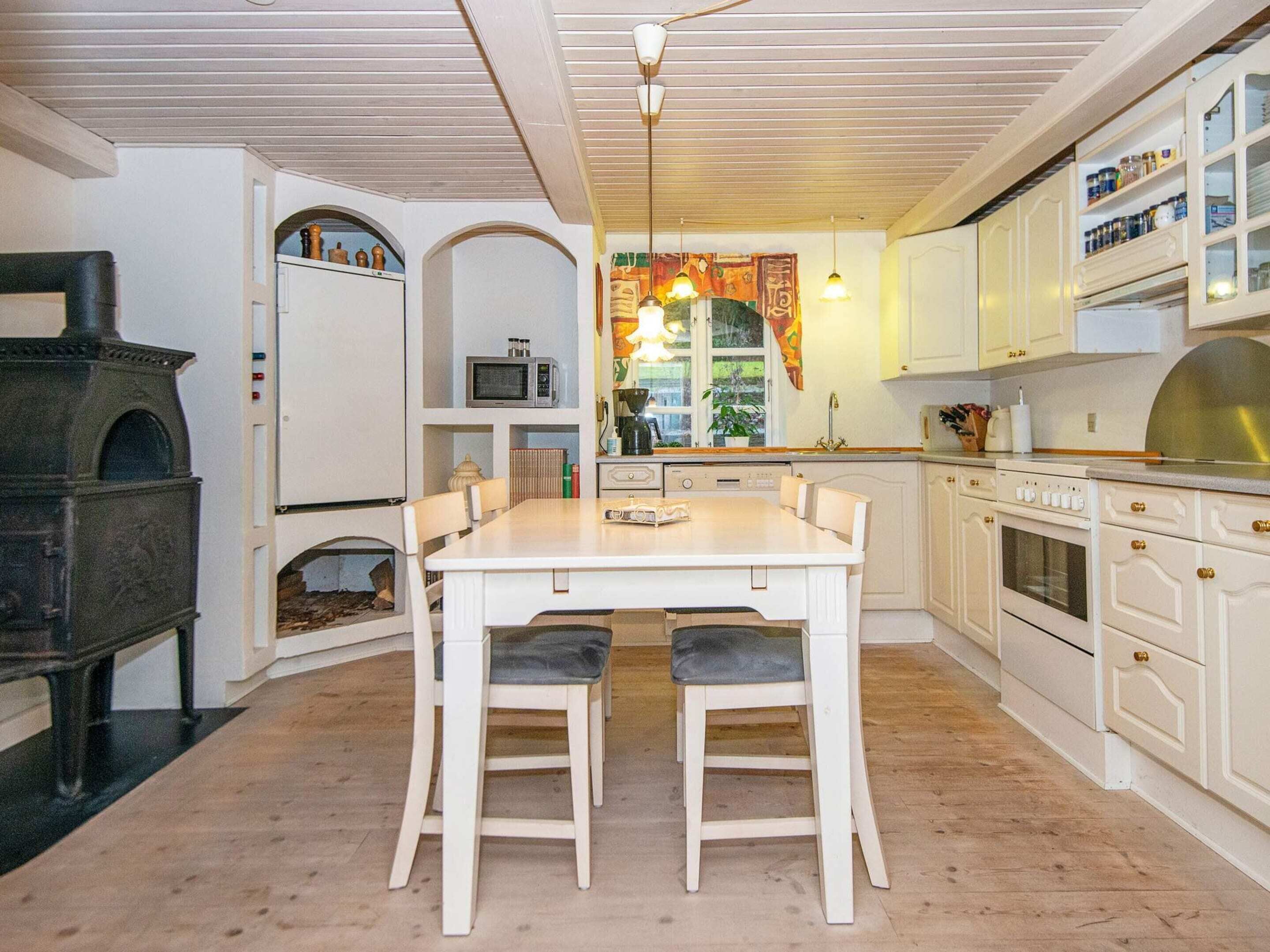 House | Private kitchen | Highchair