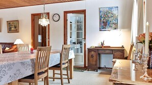 Living room - 6 Person Holiday Home in Gudhjem (Gudhjem)