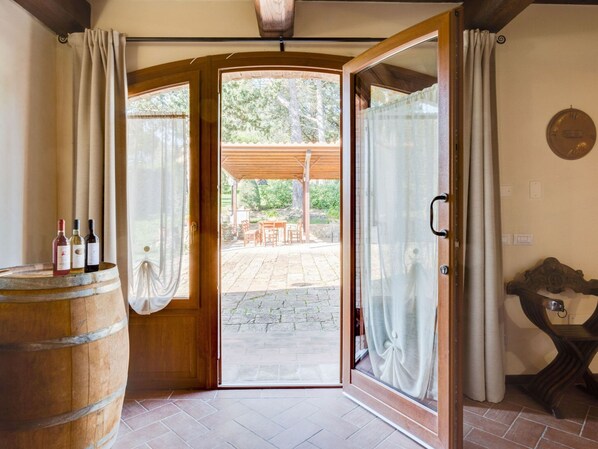 View from property - Farmhouse in Tuscany With Pool & Vineyard View (Montespertoli)