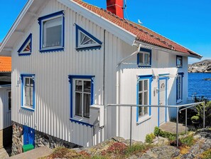 House | Exterior