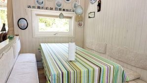 House | Interior - Holiday Home in Hadsund (Hadsund)