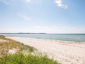 House | Beach - Holiday Home in Knebel (Knebel)