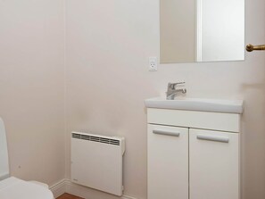 Unclassified image, 3 of 34, button - Holiday Home in RingkÃ¸bing (Ringkobing)