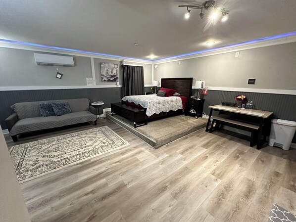 1 bedroom, desk, iron/ironing board, free WiFi