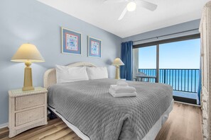 1 bedroom, free WiFi - 9th Floor Condo w/ Stunning Gulf Views, Resort w/ Pool, Direct Beach Access, & $300 Free Activities! (Panama City Beach)