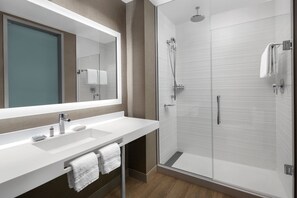 Free toiletries, hair dryer, soap, shampoo - AC Hotel Fort Lauderdale Sawgrass Mills / Sunrise (Sunrise)