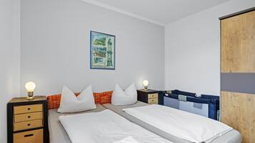 1 Schlafzimmer, Reisekinderbett, WLAN, Bettwäsche
