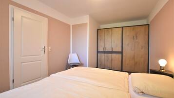 1 Schlafzimmer, Reisekinderbett, WLAN, Bettwäsche