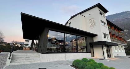 Giessen Hotel & Coffeehouse