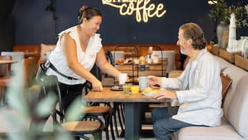 Petit déjeuner continental compris tous les jours