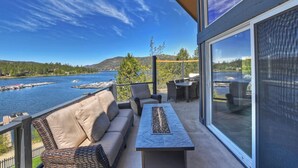 Terrace/patio - It's a Wonderful Life by Destination Big Bear : Luxury Deep Water Lakefront! Pool Table! Panoramic Lake & Mountain Views! HOT TUB! (Big Bear Lake CA)